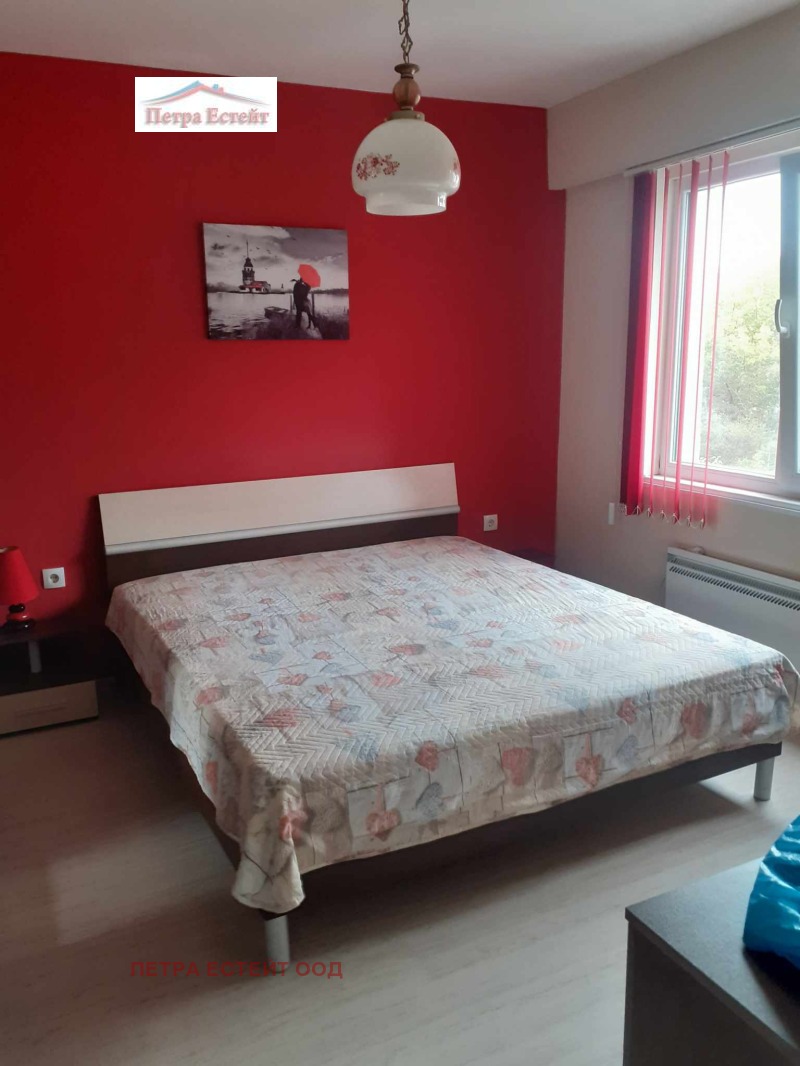Издаје се  1 спаваћа соба Варна , Цветен квартал , 80 м2 | 38137527 - слика [5]