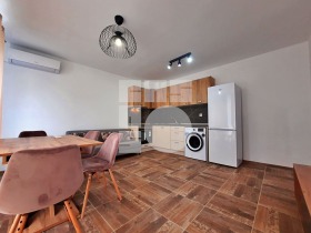 1 dormitorio m-t Pchelina, Varna 1