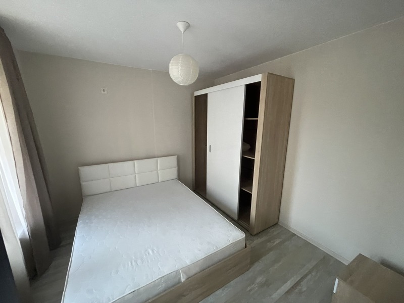 Zu vermieten  1 Schlafzimmer Burgas , Wazraschdane , 70 qm | 38082253 - Bild [5]