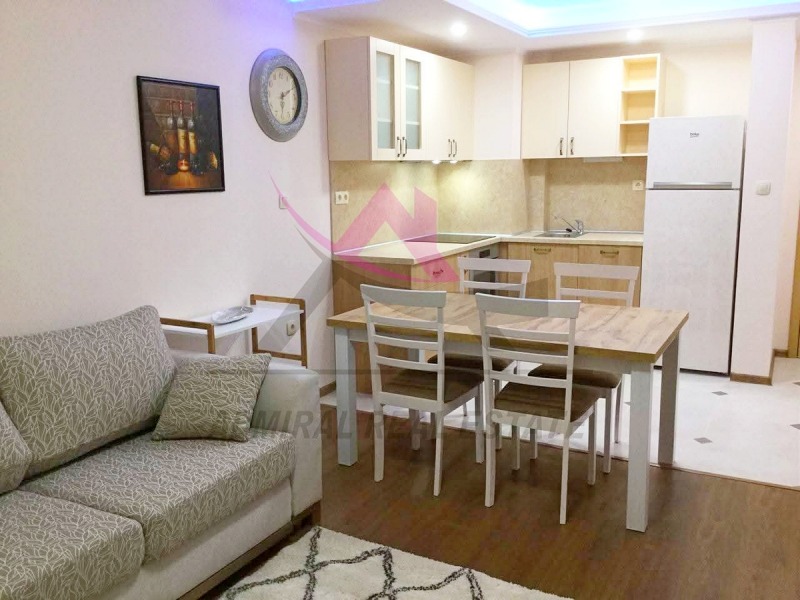 Под наем 3-СТАЕН, град Варна, м-т Ален мак • 800 € • 72932270 — Holmes.bg