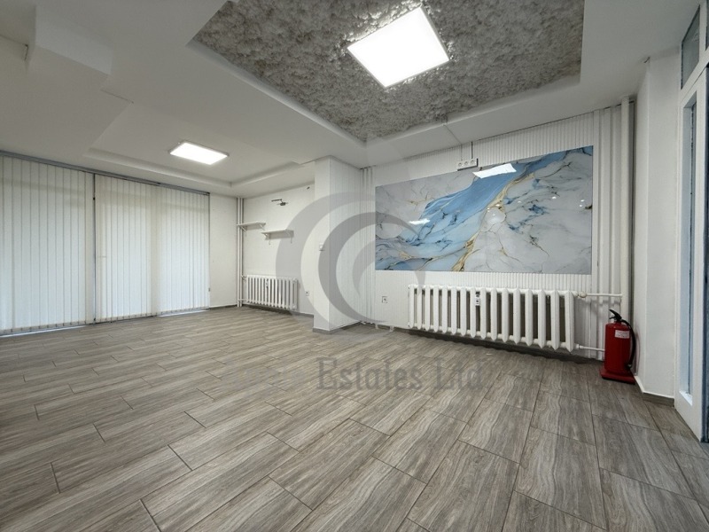 Под наем МАГАЗИН, град София, Студентски град • 1000 € / 1955.83 лв. • 81169339 1