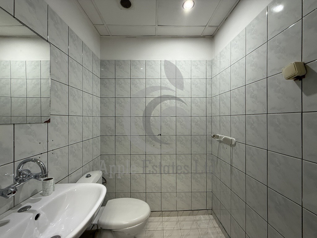 Дава под наем МАГАЗИН, гр. София, Студентски град, снимка 8 - Магазини - 54129754