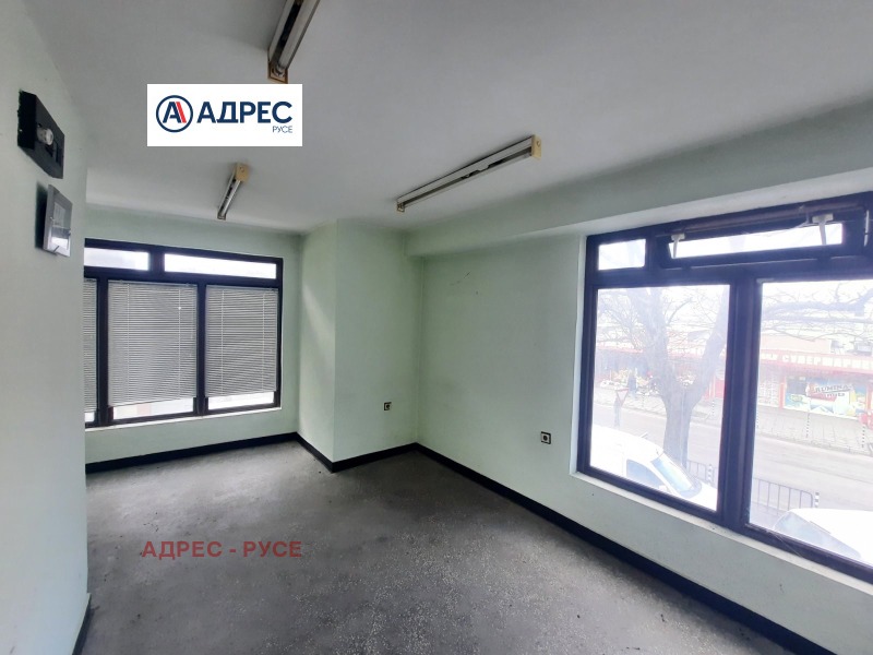 Дава под Наем ОФИС в град Русе, Широк център - 18 кв.м / 128 € » 250.35 лв., АДРЕС - РУСЕ