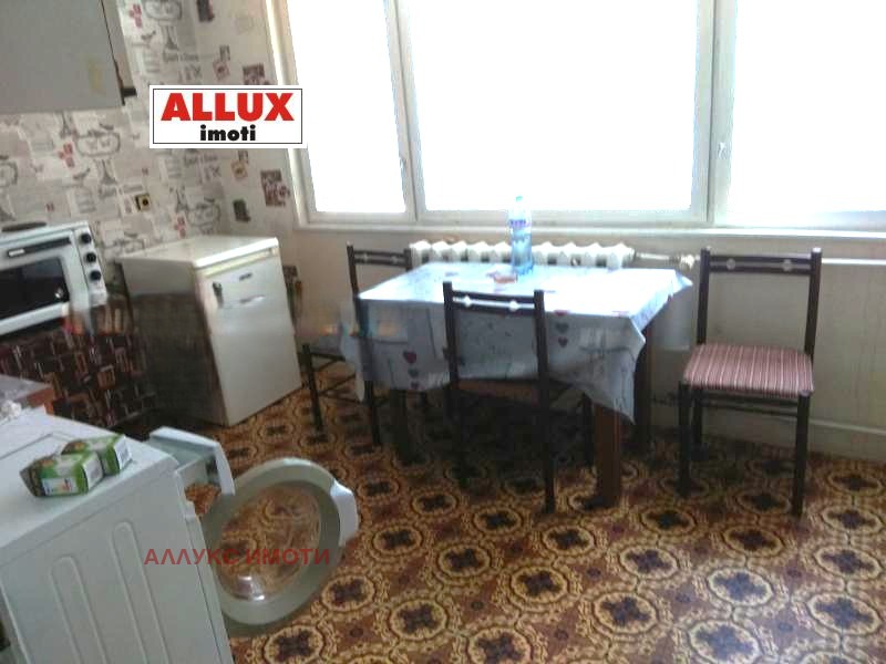 Дава под наем 1-СТАЕН, гр. Русе, Възраждане, снимка 5 - Апартаменти - 53060109