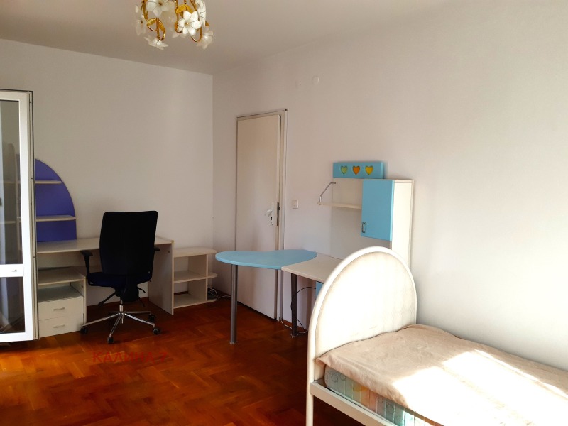 K pronájmu  2 ložnice Sofia , Pavlovo , 120 m2 | 30794965 - obraz [8]