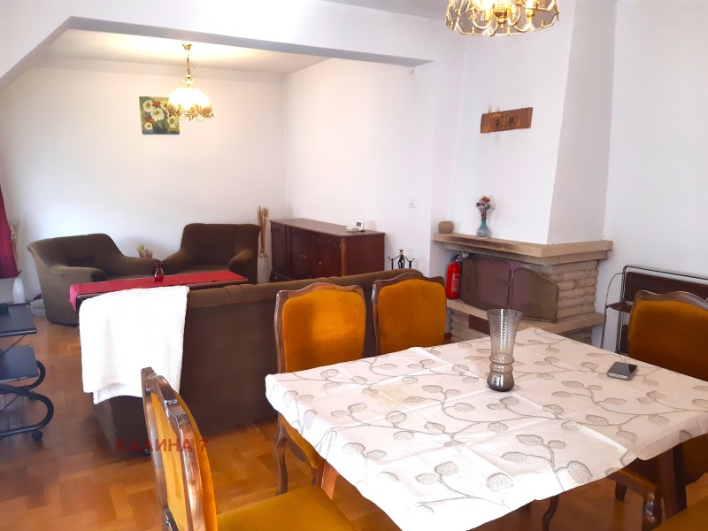 For Rent  2 bedroom Sofia , Pavlovo , 120 sq.m | 30794965 - image [2]