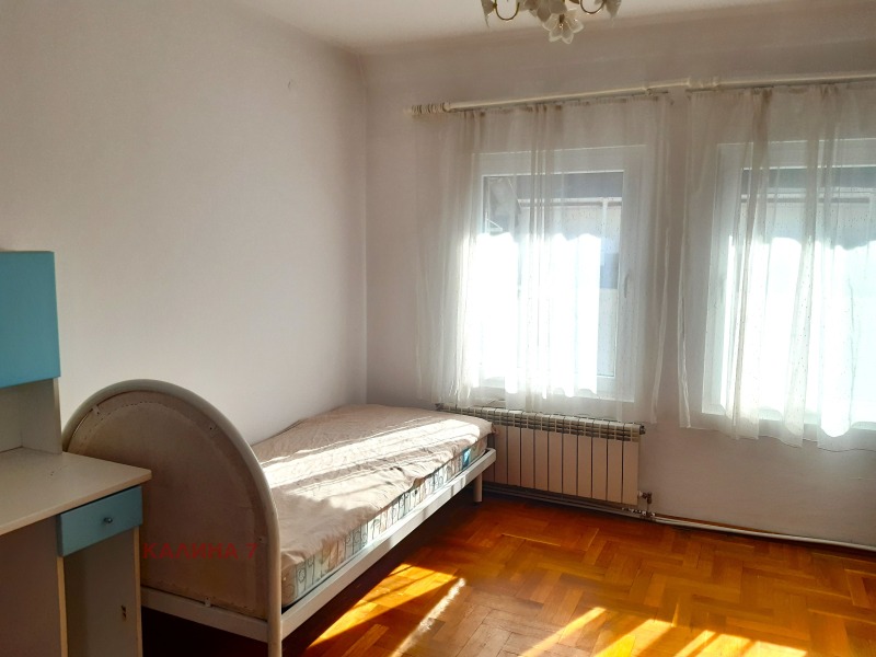 Te huur  2 slaapkamers Sofia , Pavlovo , 120 m² | 30794965 - afbeelding [9]