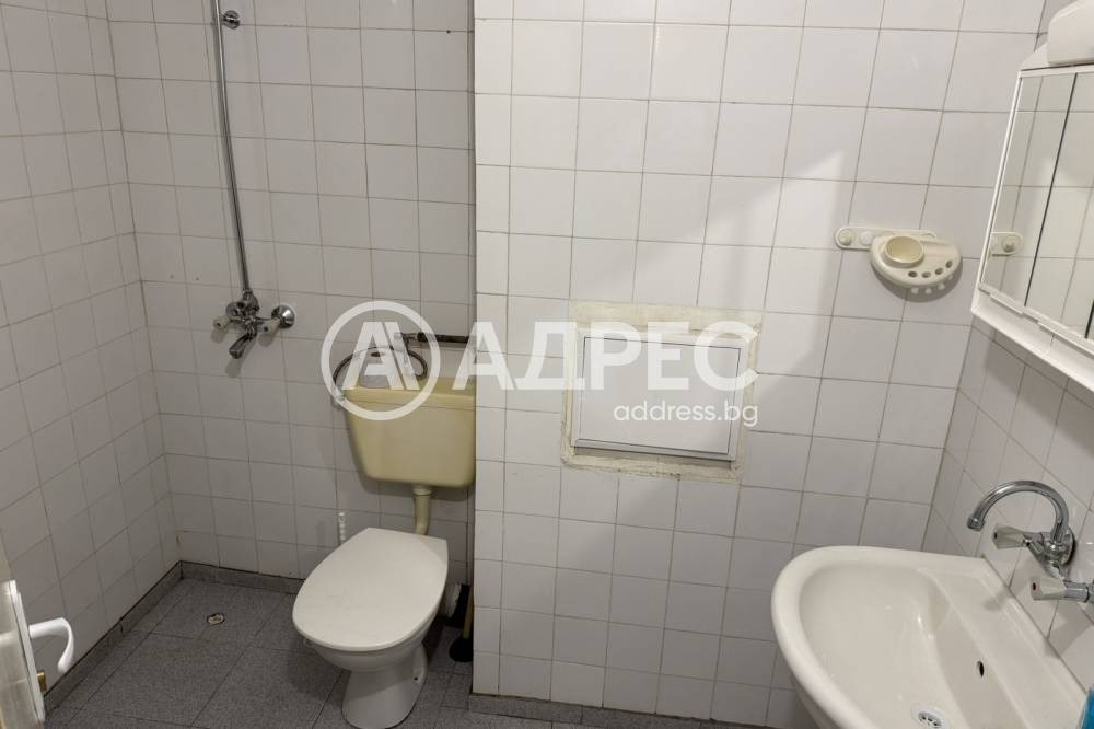 Дава под наем МНОГОСТАЕН, гр. София, Лагера, снимка 16 - Апартаменти - 55448027