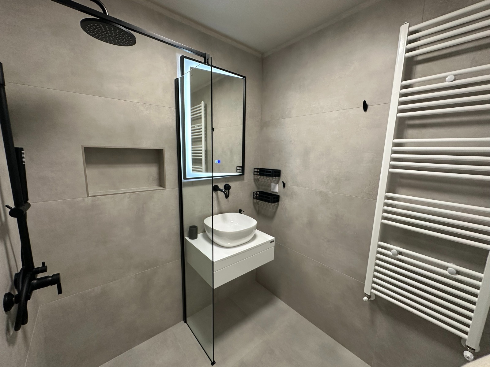 Дава под наем 2-СТАЕН, гр. София, Връбница 1, снимка 13 - Апартаменти - 54162022