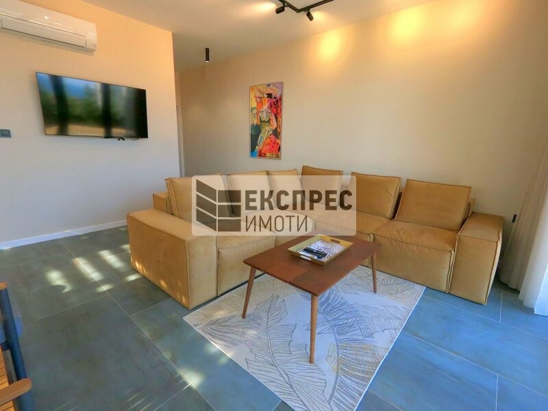 Дава под наем КЪЩА, гр. Варна, Чайка, снимка 2 - Къщи - 53095630