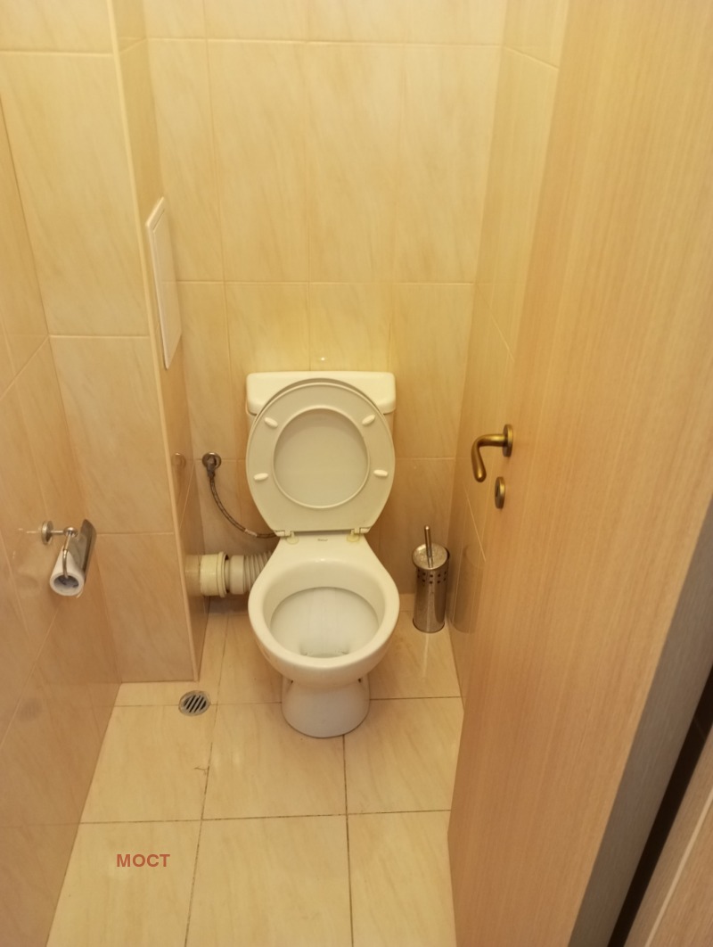 Дава под наем МАГАЗИН, гр. Пловдив, Кючук Париж, снимка 4 - Магазини - 53293907