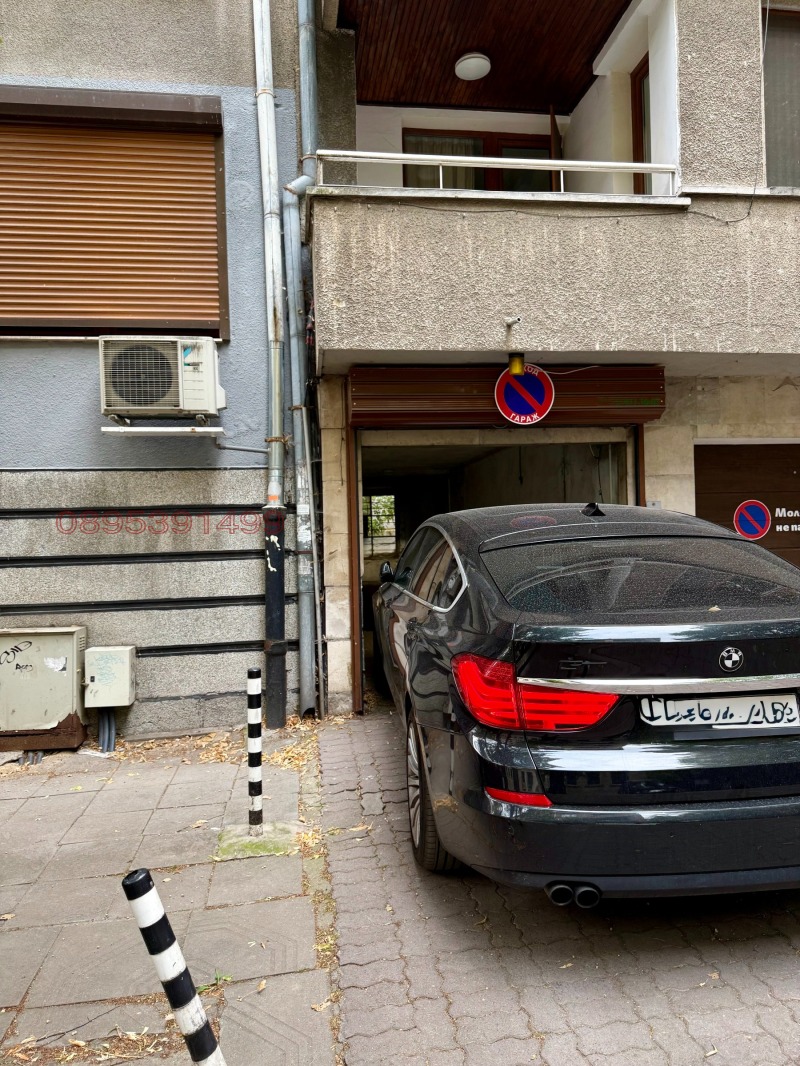 Издаје се  Гараге Софија , Докторски паметник , 18 м2 | 95838179 - слика [4]