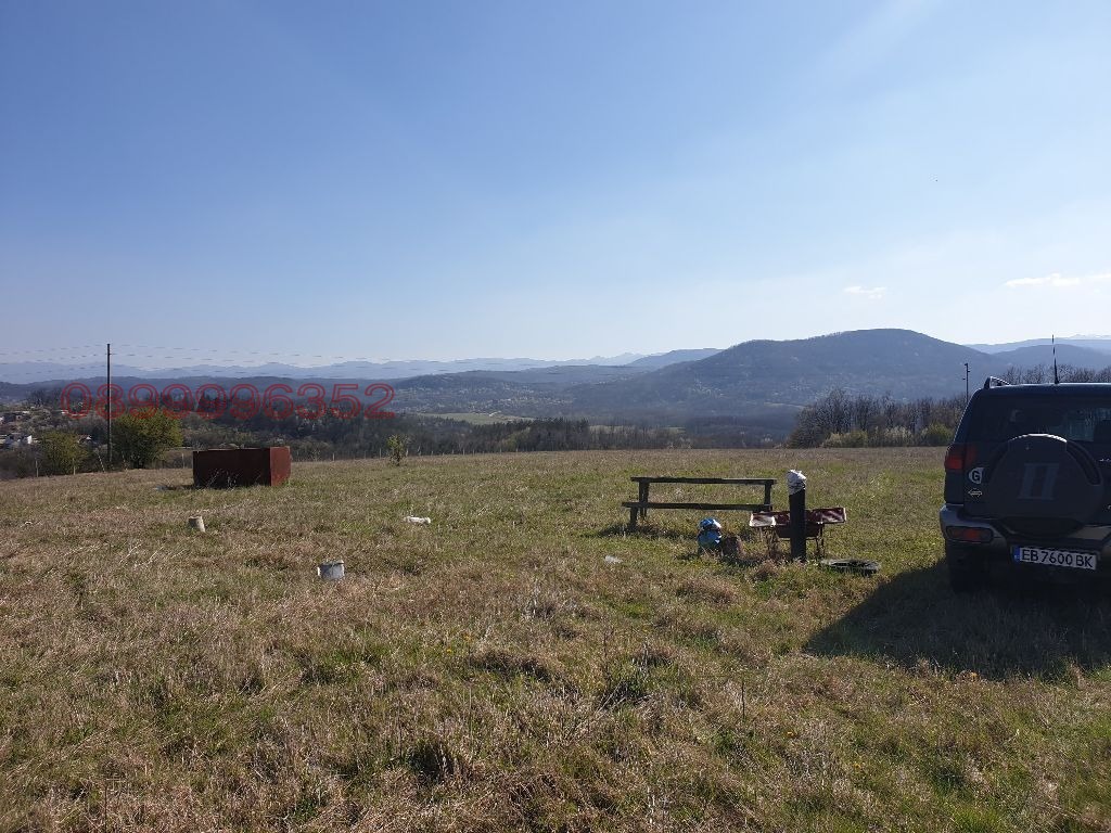 Дава под наем ЗЕМЕДЕЛСКА ЗЕМЯ, с. Дивеци, област Габрово, снимка 2 - Земеделска земя - 53716218