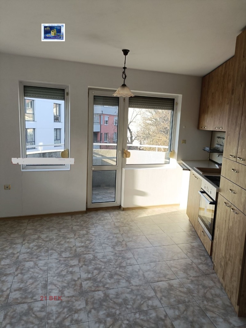 Дава под наем 3-СТАЕН, гр. Пловдив, Съдийски