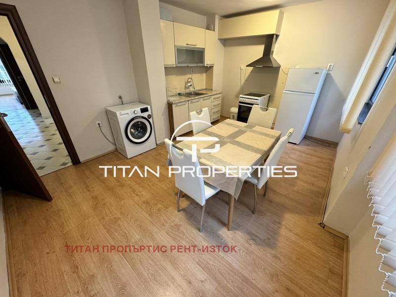 Дава под наем 3-СТАЕН, гр. Бургас, Център