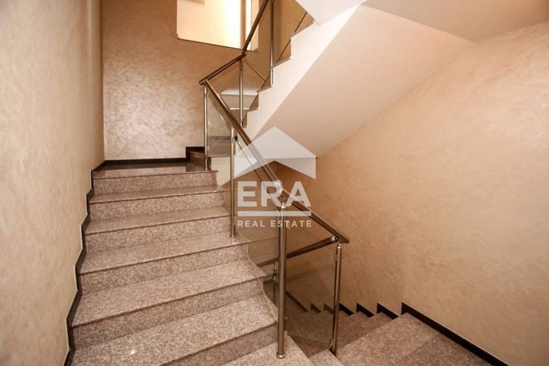 Издаје се  Канцеларија Софија , Центар , 105 м2 | 49037610 - слика [9]