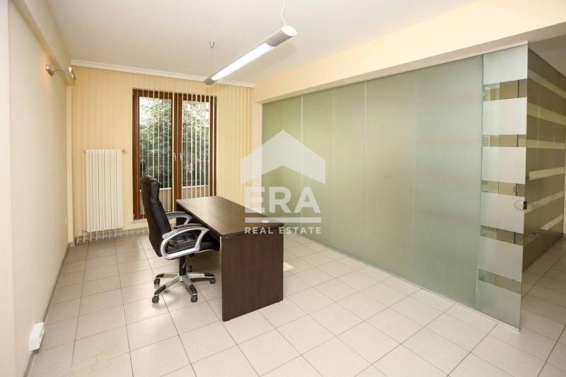 Издаје се  Канцеларија Софија , Центар , 105 м2 | 49037610 - слика [2]