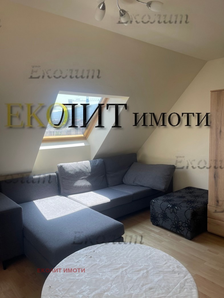 K pronájmu  Podkroví Sofia , Manastirski livadi , 68 m2 | 73251164 - obraz [4]