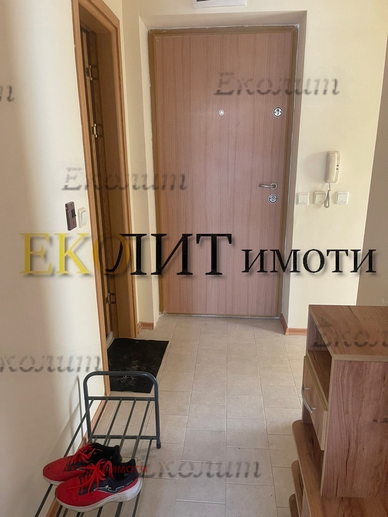 K pronájmu  Podkroví Sofia , Manastirski livadi , 68 m2 | 73251164 - obraz [2]