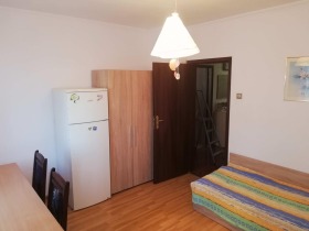 2 camere da letto Vazragdane, Burgas 4