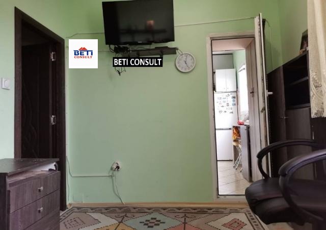 Дава под наем СТАЯ, гр. София, Люлин 8, снимка 2 - Стаи под наем - 54022378