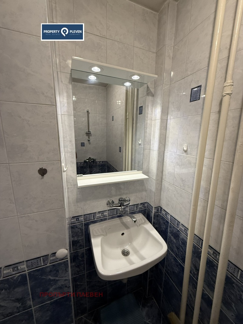 Издаје се  1 спаваћа соба Плевен , Широк центар , 60 м2 | 39155971 - слика [9]