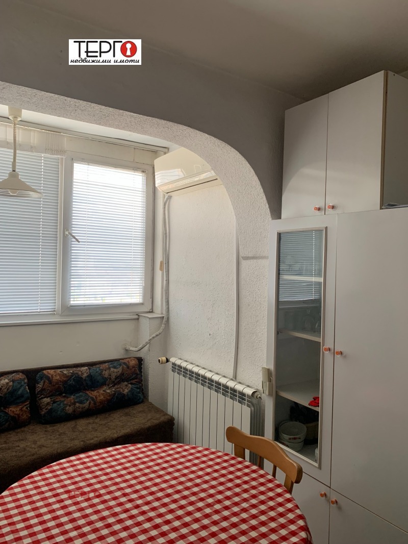 För uthyrning  1 sovrum Ruse , Centar , 65 kvm | 42213341 - bild [11]
