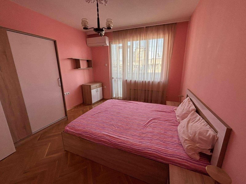 Дава под наем 4-СТАЕН, гр. Варна, Център, снимка 6 - Апартаменти - 53326046