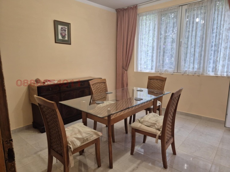 Дава под Наем 3-СТАЕН в град Велико Търново, Център - 97 кв.м / 330 € » 645.42 лв.