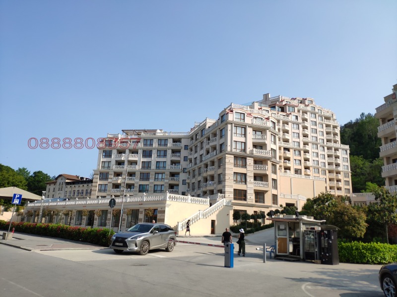 Дава под Наем 3-СТАЕН в град Варна, Аспарухово - 113 кв.м / 950 € » 1 858.04 лв.