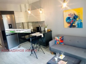 1 chambre Hristo Smirnenski, Plovdiv 1