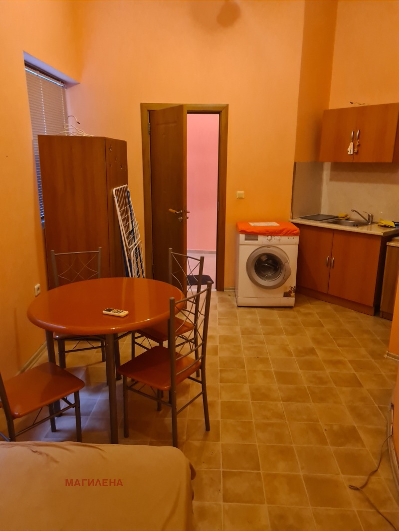 Kiralık  Stüdyo Plovdiv , Karşiyaka , 37 metrekare | 99310354