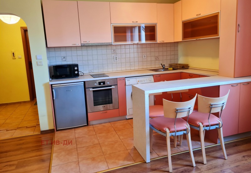De inchiriat  Studio Sofia , Oboriște , 40 mp | 56530513 - imagine [2]