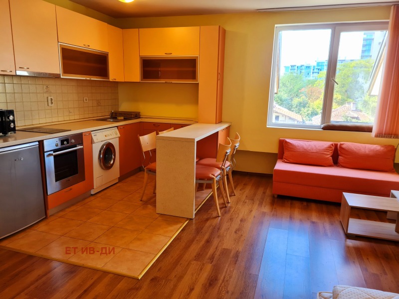 De inchiriat  Studio Sofia , Oboriște , 40 mp | 56530513