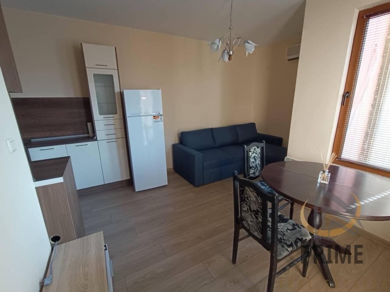 Дава под наем 2-СТАЕН, гр. Бургас, Възраждане