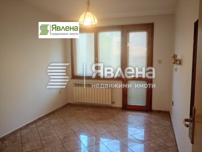 Дава под наем МНОГОСТАЕН, гр. София, Оборище, снимка 13 - Апартаменти - 52998062