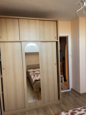 1 Schlafzimmer Zentar, Burgas 6