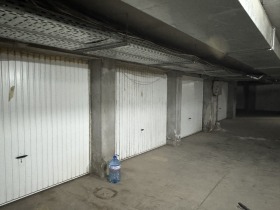 Garagem Manastirski livadi, Sofia 3