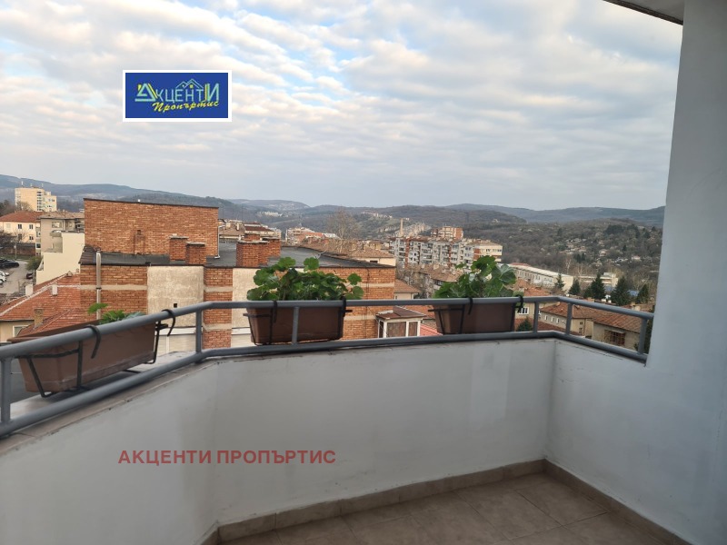 Дава под наем 2-СТАЕН, гр. Велико Търново, Център, снимка 14 - Апартаменти - 52709668