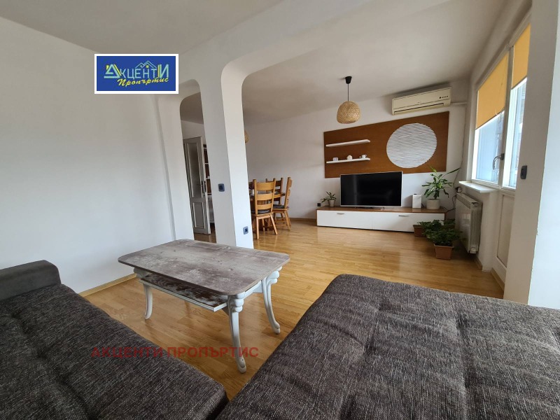 Дава под наем 2-СТАЕН, гр. Велико Търново, Център, снимка 7 - Апартаменти - 52709668