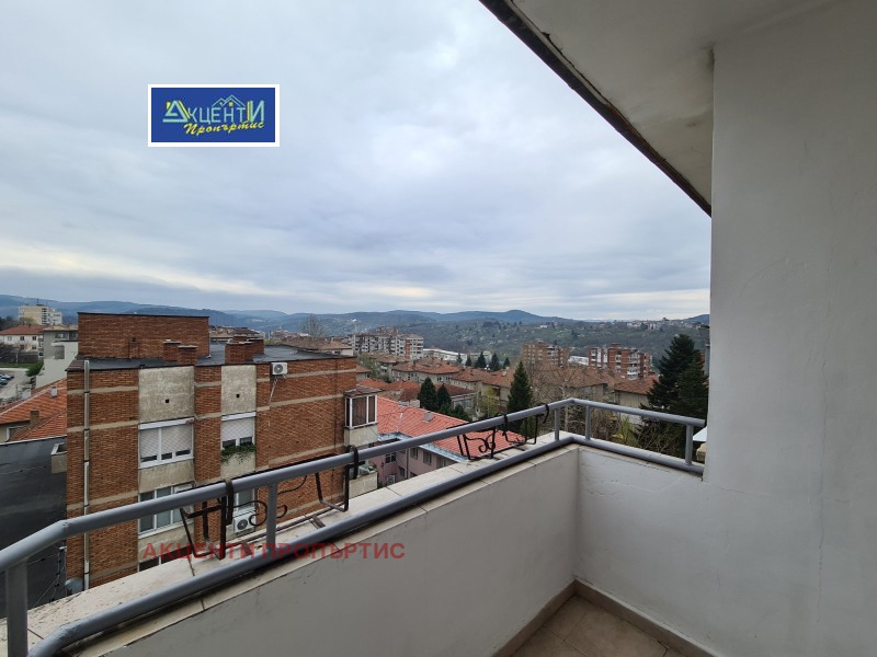 Дава под наем 2-СТАЕН, гр. Велико Търново, Център, снимка 10 - Апартаменти - 52709668