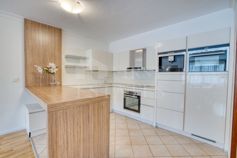 Kiralık  3+ yatak odası Sofia , Centar , 180 metrekare | 17868074 - görüntü [3]