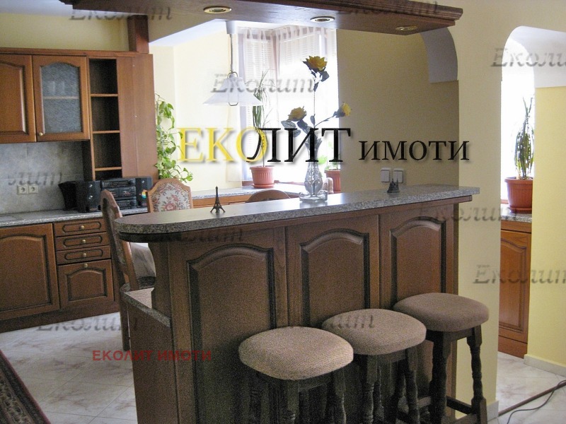 Под наем 3-СТАЕН, град София, Медицинска академия • 700 € / 1369.08 лв. • 69899241 1