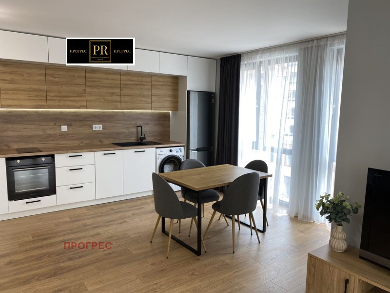 Дава под наем 3-СТАЕН, гр. Пловдив, Христо Смирненски, снимка 3 - Апартаменти - 52650014