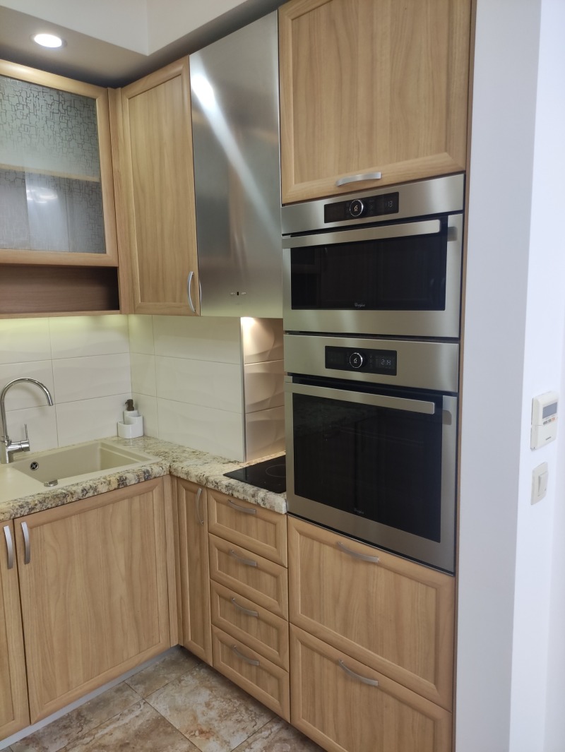 Дава под наем  4-стаен град София , Изток , 180 кв.м | 78066006 - изображение [5]