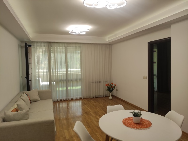 Дава под наем  4-стаен град София , Изток , 180 кв.м | 78066006 - изображение [3]