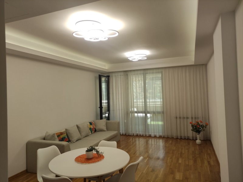Дава под наем  4-стаен град София , Изток , 180 кв.м | 78066006 - изображение [2]