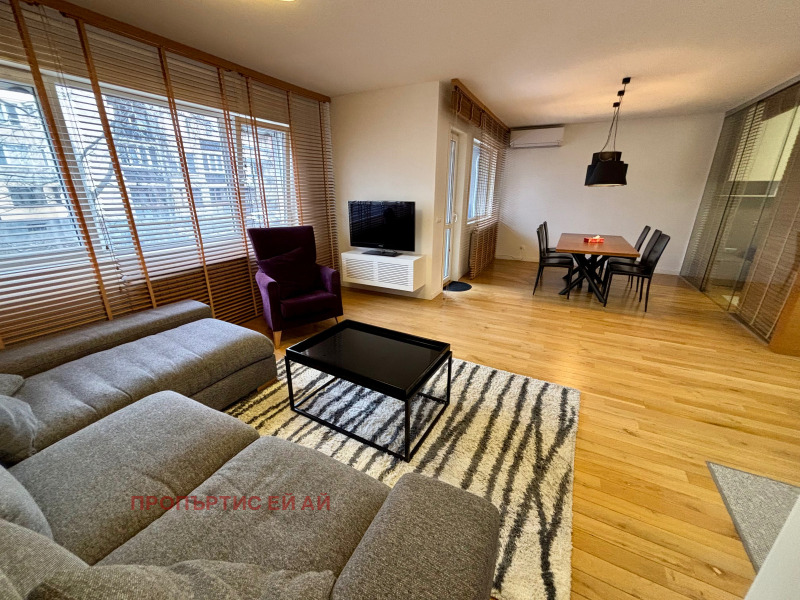 Дава под наем 4-СТАЕН, гр. София, Изгрев, снимка 3 - Апартаменти - 53355333