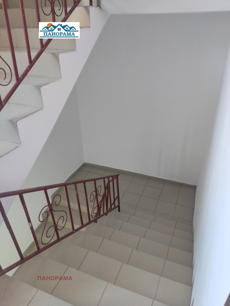 Kiadó  3+ hálószoba Plovdiv , Mladezski Halm , 120 négyzetméter | 37404874 - kép [11]