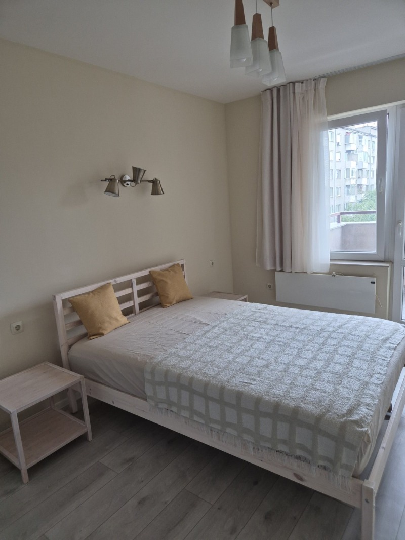 En renta  2 dormitorios Sofia , Poduyane , 100 metros cuadrados | 20622733 - imagen [16]